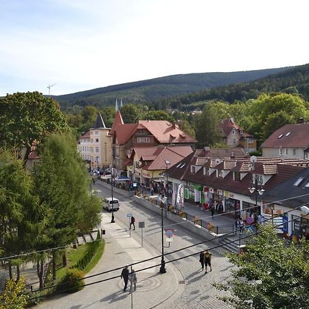 Apartament Roland Świeradów-Zdrój Exteriör bild